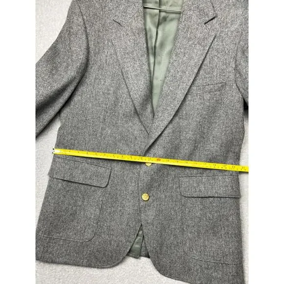 Vintage American Trend Tweed Sports Blazer Mens 42R Gray Preppy Gold Buttons